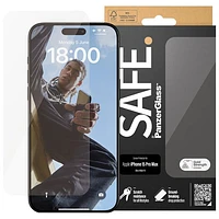 Protecteur d'écran en verre SAFE de PanzerGlass pour iPhone 15 Pro Max