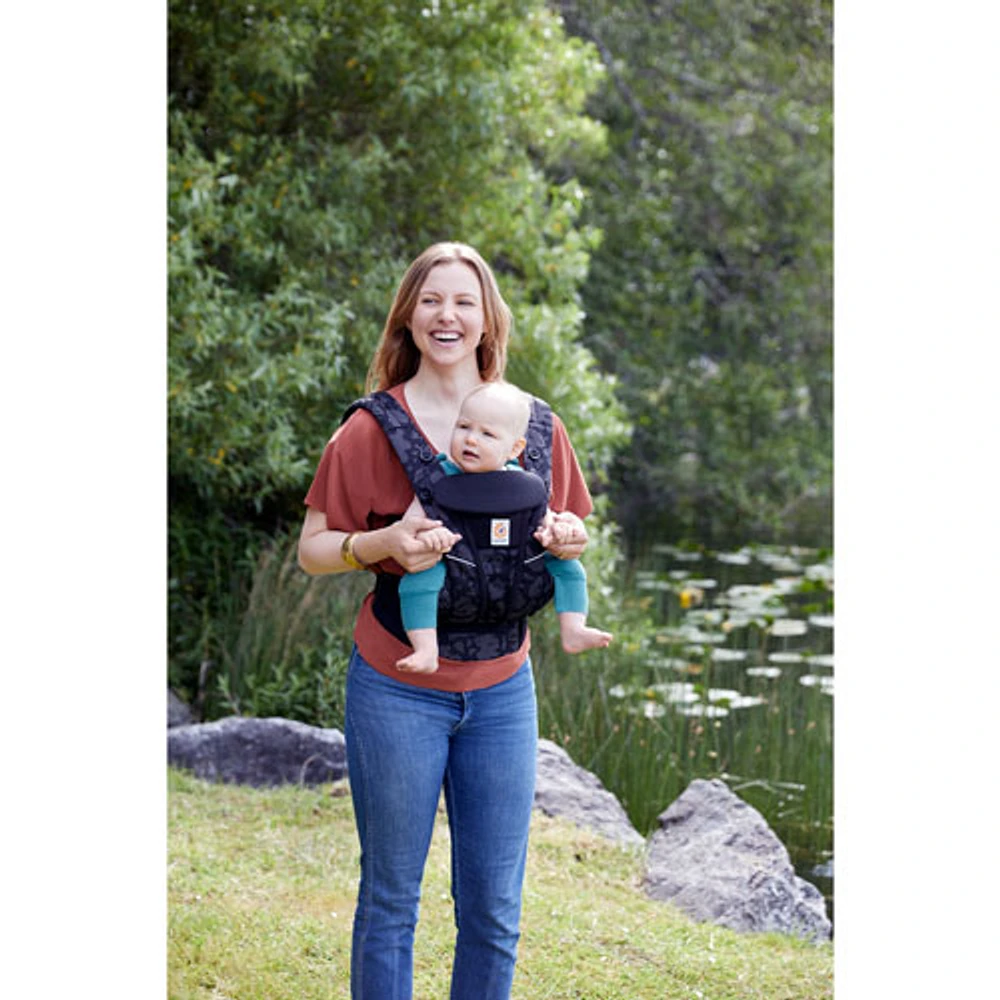 Ergobaby Omni Breeze Four Position Baby Carrier