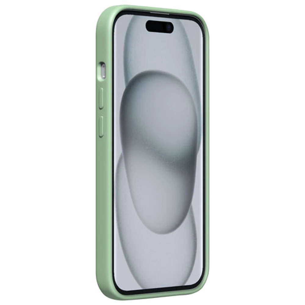 Étui rigide ajusté en silicone Sensor d'Incipio avec protecteur de lentille pour iPhone 15/14/13 - Sauge - Exclusivité de Best Buy