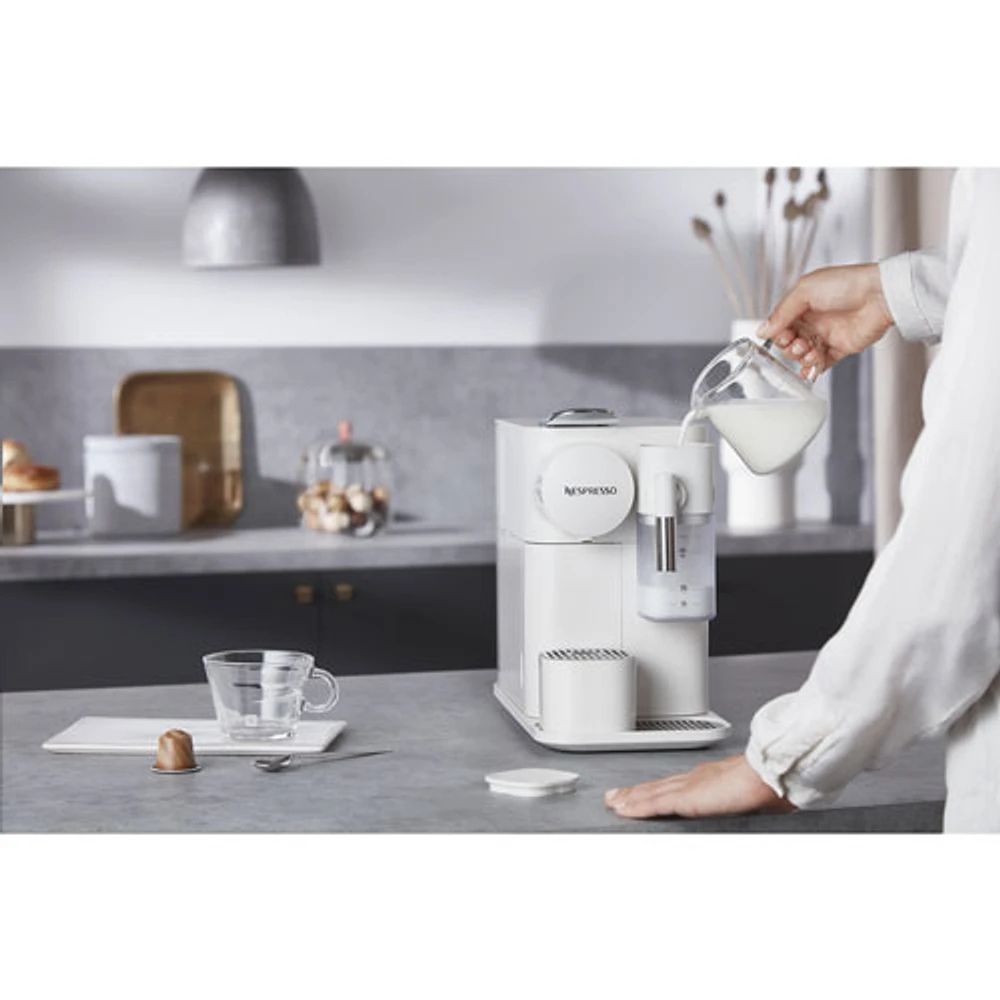 Nespresso Lattissima One Espresso Machine with Milk Frother