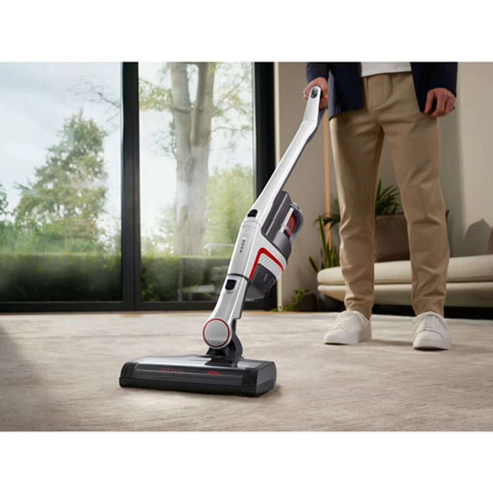 Aspirateur-balai sans fil Triflex HX1 de Miele - Blanc lotus