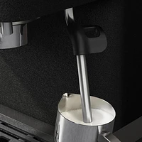 Machine à espresso semi-automatique avec moulin à café de KitchenAid - Noir fonte