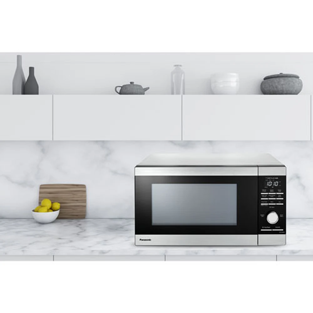 Panasonic Genius 1.3 Cu. Ft. Microwave (NNSD66LSC) - Silver