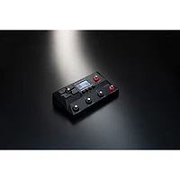 Zoom B24 Bass Multi-Effect Pedal