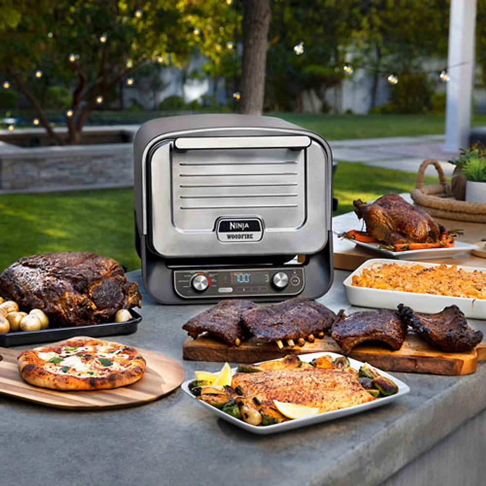 Ninja Woodfire 8-in-1 Electric Outdoor Oven with Premium Cover - Grey