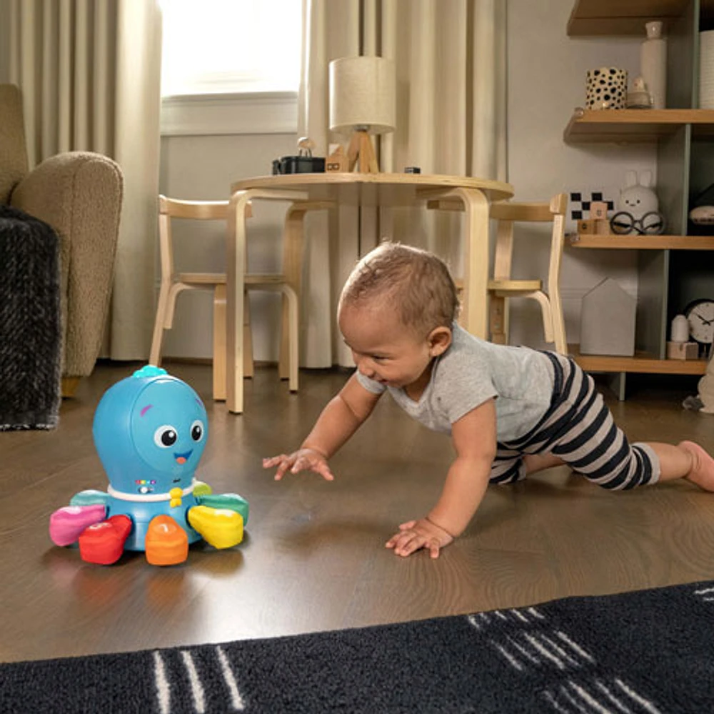 Baby Einstein Ocean Explorers Go Opus Go 4-in-1 Play & Chase Pal