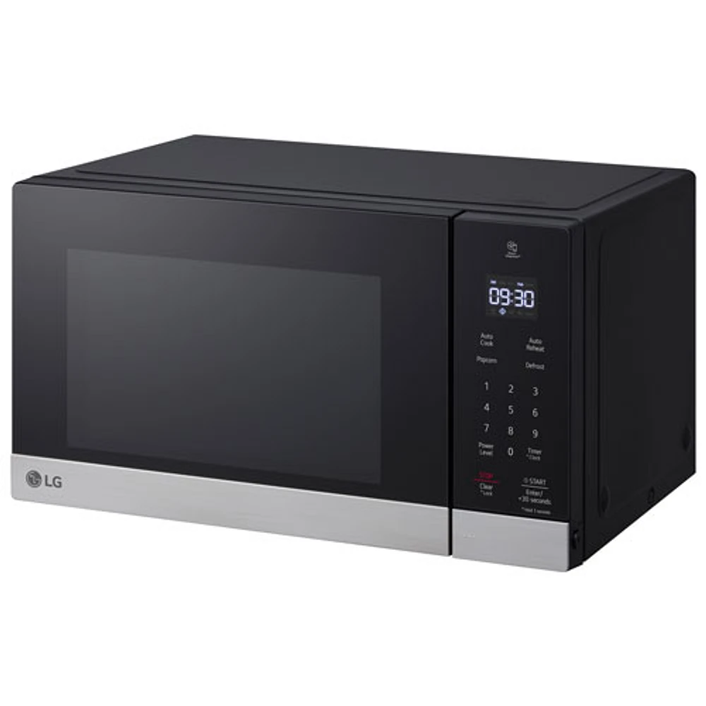 LG 0.9 Cu. Ft. Microwave with Smart Inverter (MSER0990S) - Stainless Steel