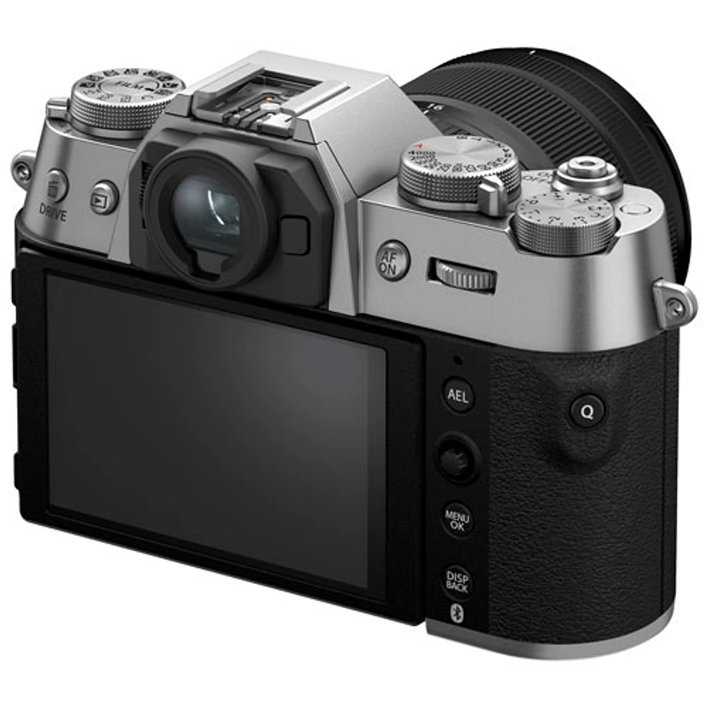 Appareil photo sans miroir X-T50 de Fujifilm avec objectif - mm