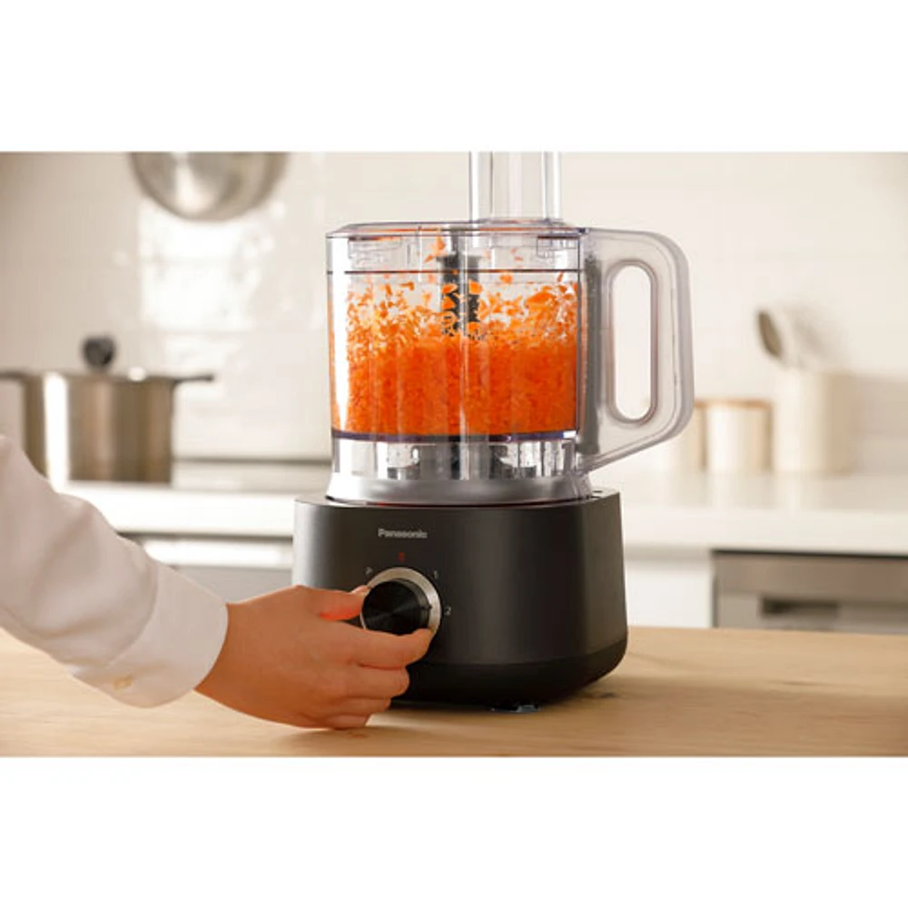 Panasonic MKF511 Food Processor - 2.4L - 800W - Black