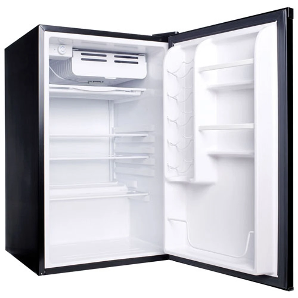 Haier 4.5 Cu. Ft. Freestanding Bar Fridge (HC45SG42SB) - Black