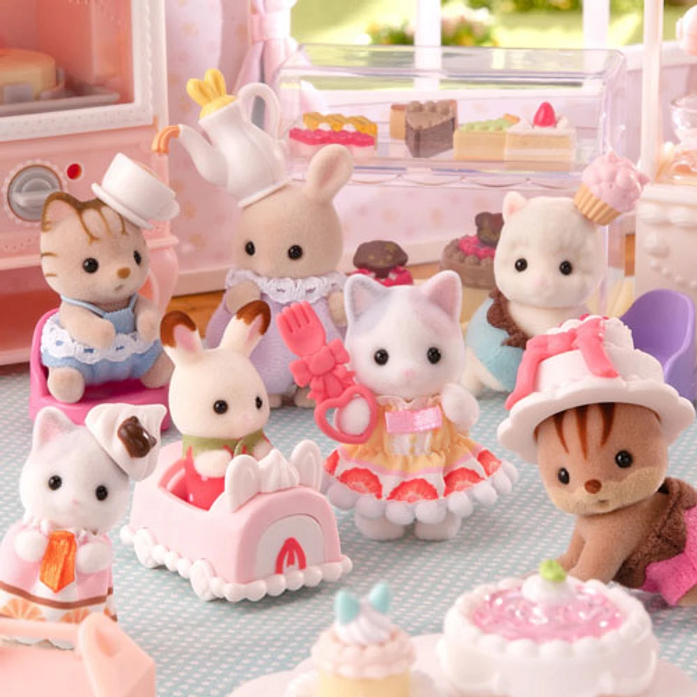 Calico Critters Baby Cake Party Blind Bag