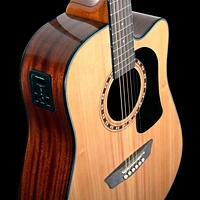 Washburn Apprentice Dreadnought Acoustic Guitar Pack - Natural