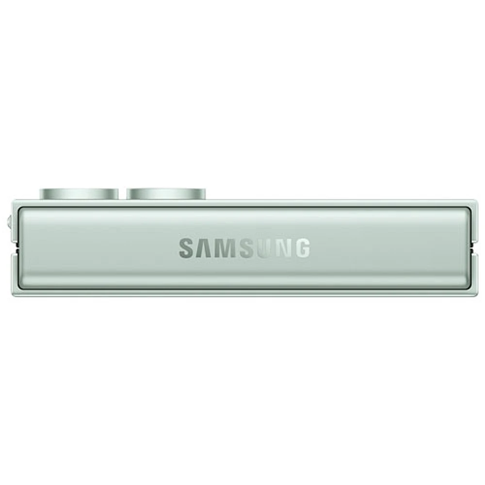 Galaxy Z Flip6 5G de Go de Samsung avec TELUS - Menthe