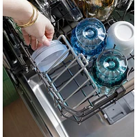 Café Customizable Professional 24" 44dB Built-In Dishwasher (CDT858P3VD1) - Black