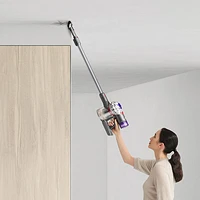 Dyson V7 Advanced Cordless Stick Vacuum - Silver