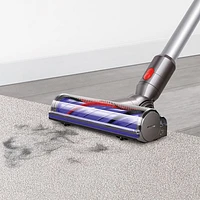 Aspirateur-balai sans fil V7 Advanced de Dyson - Argenté