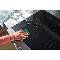 Cuisinière électrique à convection véritable 5,3 pi³ 30 po de Whirlpool (YWFES7530RZ) - Acier inoxydable résistant aux traces de doigts