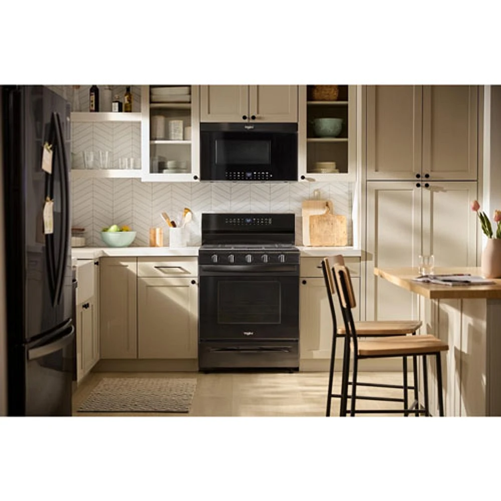 Whirlpool 30" 5.0 Cu. Ft. True Convection 5-Burner Freestanding Gas Range (WFGS7530RB) - Black