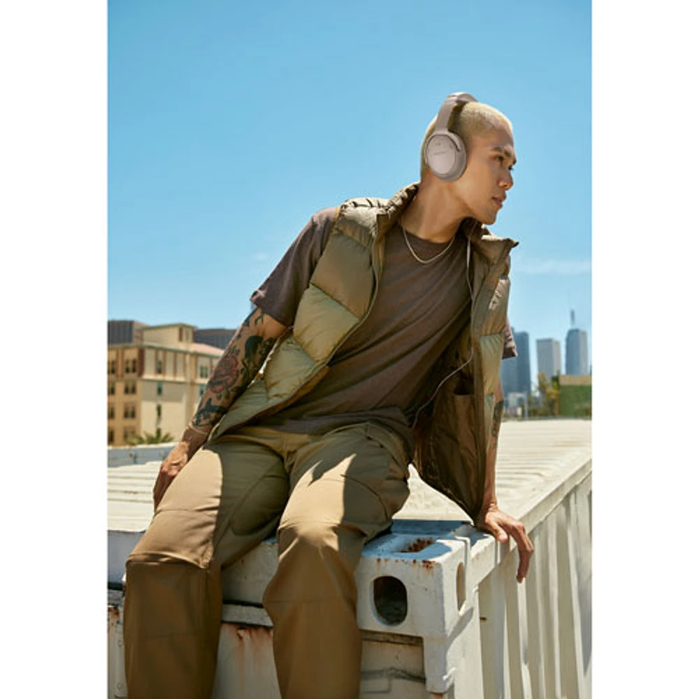 Bose QuietComfort Over-Ear Noise Cancelling Bluetooth Headphones - Sandstone