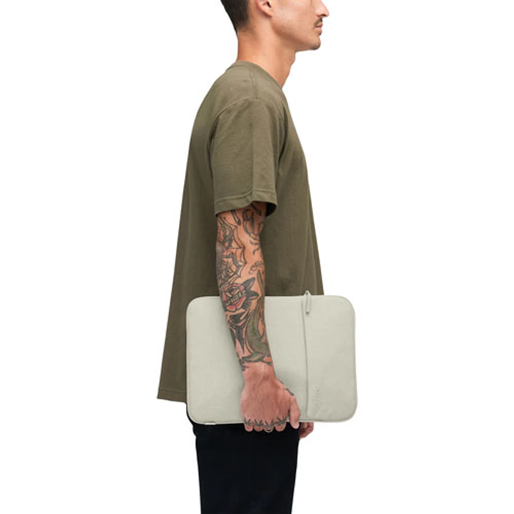 Incase Crosstown 14" Laptop Sleeve - Limestone