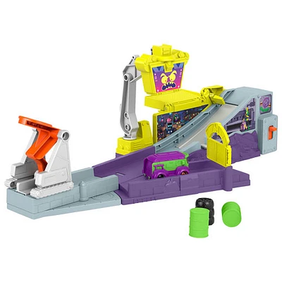 Fisher Price Legion of Zoom Launching HQ Playset