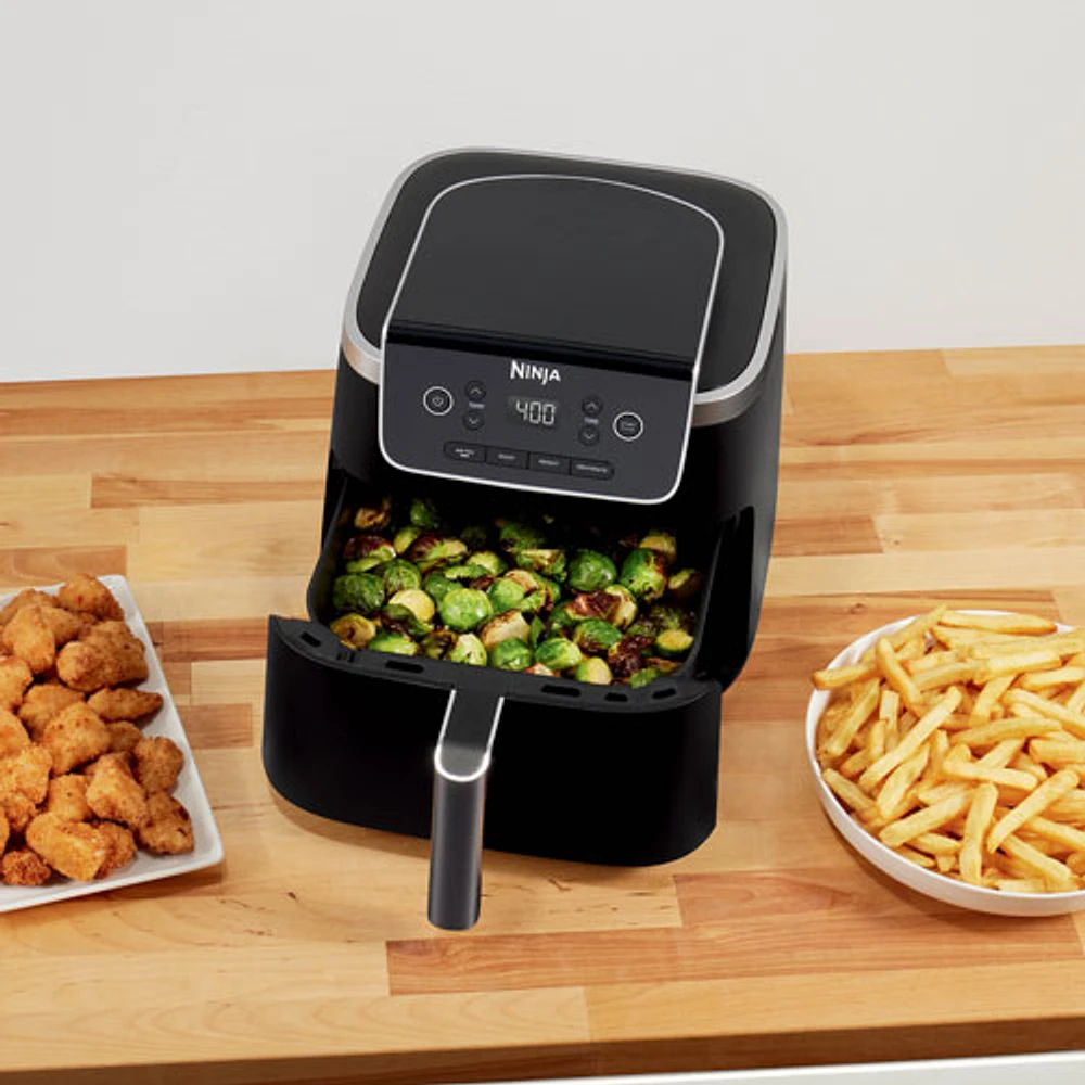 Friteuse à air chaud 4-en-1 Pro de Ninja - Capacité de 4,7 L (5 pte) - Noir