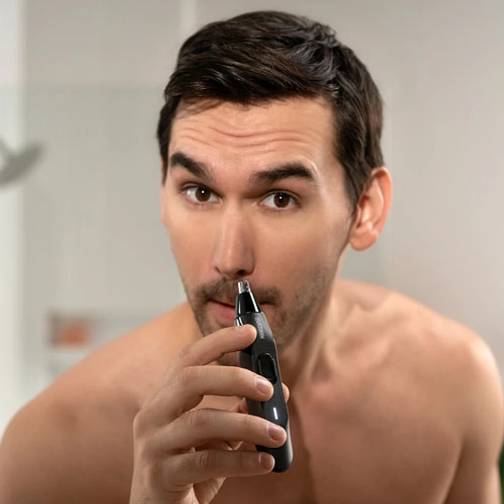 Manscaped Weed Whacker 2.0 Electric Nose & Ear Hair Trimmer