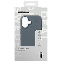 Étui souple ajusté en silicone d'Ideal of Sweden avec MagSafe pour iPhone 16 - Bleu minuit
