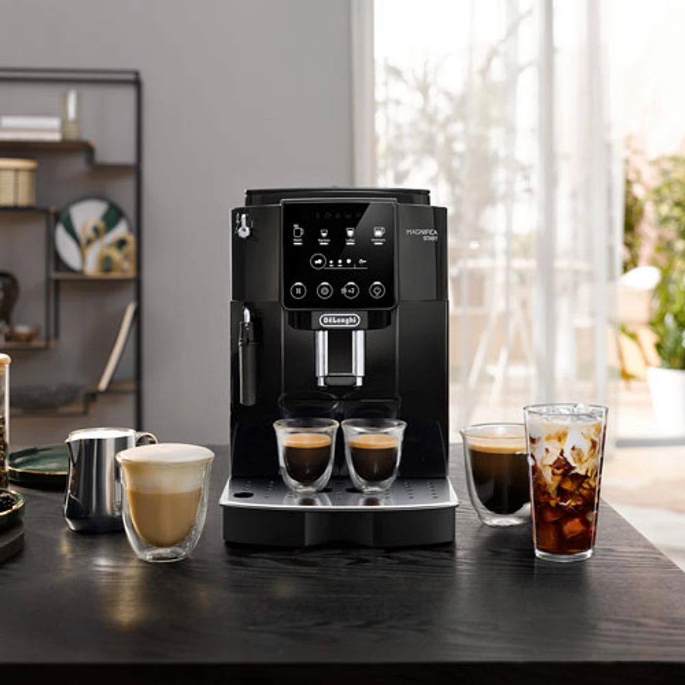 De'Longh iMagnifica Start Automatic Espresso Machine with Manual Milk Frother - Black