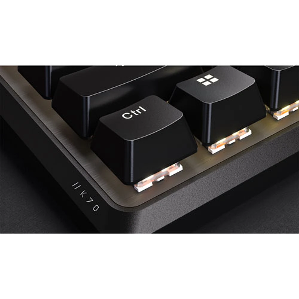 Clavier de jeu sans pavé numérique avec fil rétroéclairé à commutateurs mécaniques linéaires Red K70 CORE de Corsair - Noir