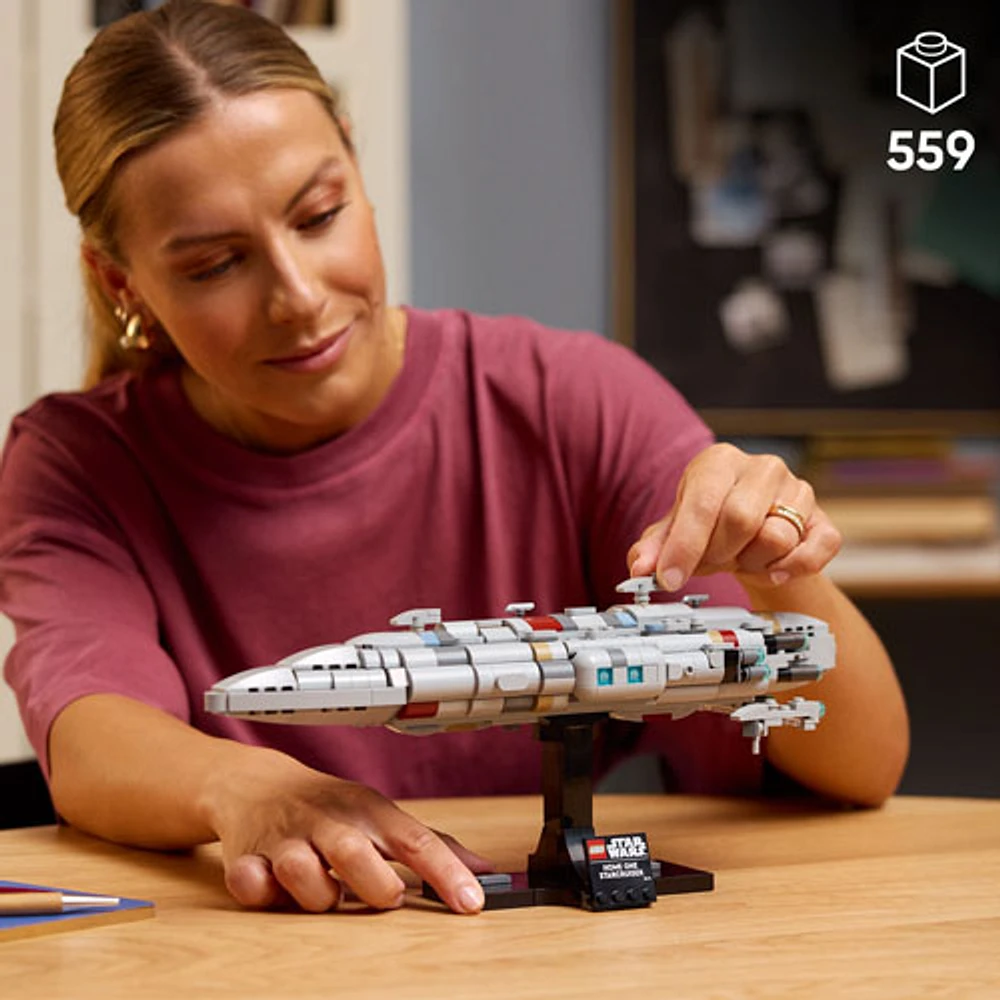 LEGO Star Wars: Home One Starcruiser - 559 Pieces (75405)