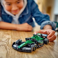 LEGO Speed Champions : Voiture de course Aston Martin Aramco F1 AMR24 - 269 pièces (77245)