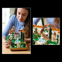 LEGO Icons: Fountain Garden - 1302 Pieces (10359)