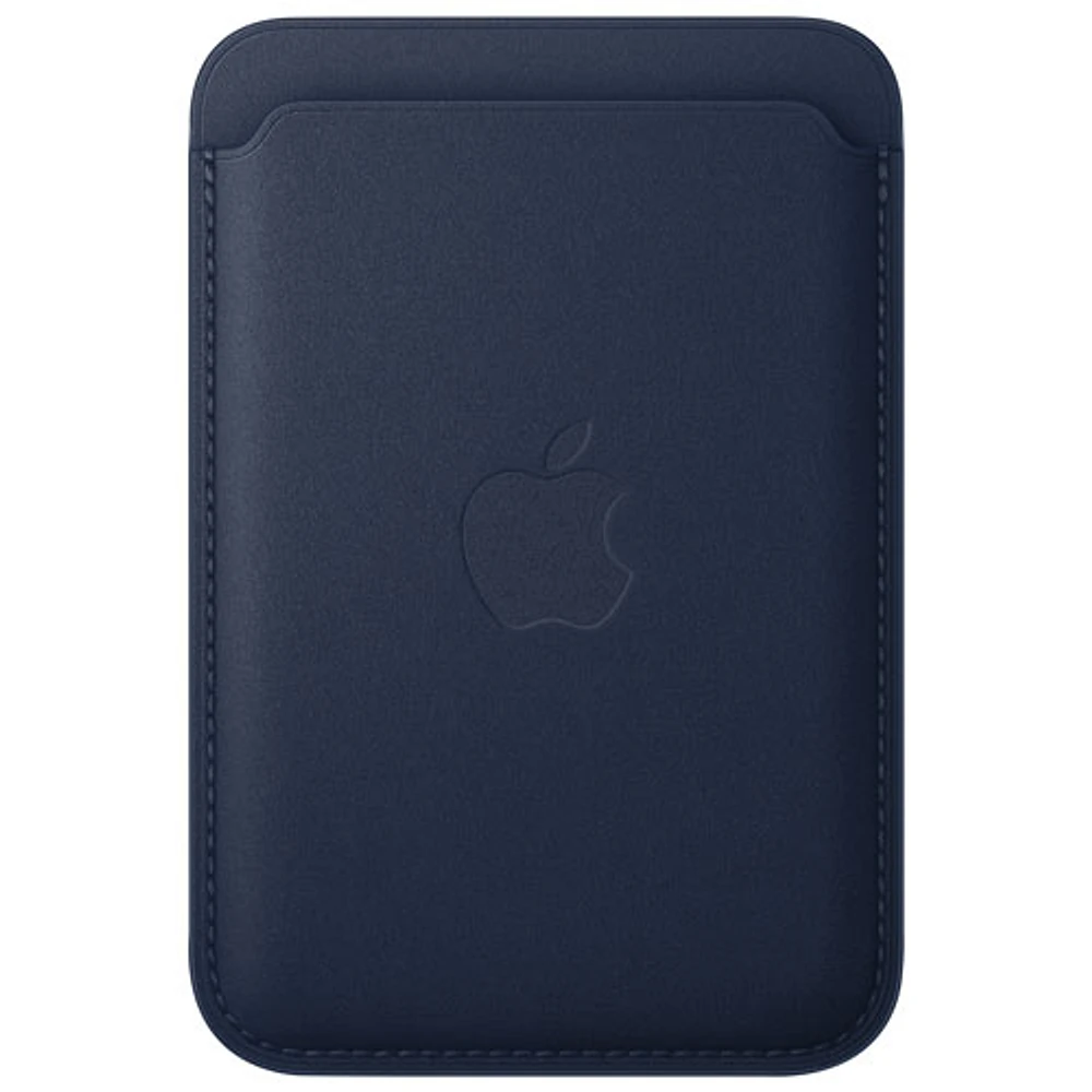 Apple FineWoven Wallet Case with MagSafe for iPhone 16 - Deep Blue