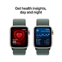 Apple Watch SE (GPS) de mm avec boîtier en aluminium comète et bracelet sport à rabat vert lacustre