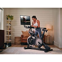 Cardiovélo X24 de NordicTrack avec écran tactile pivotant de 24 po