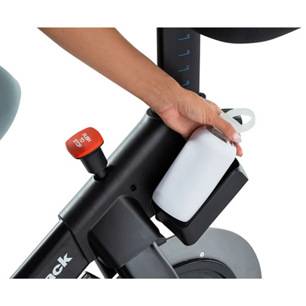 Cardiovélo X24 de NordicTrack avec écran tactile pivotant de 24 po