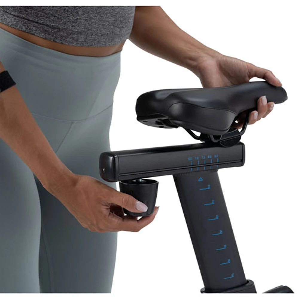 Cardiovélo X24 de NordicTrack avec écran tactile pivotant de 24 po