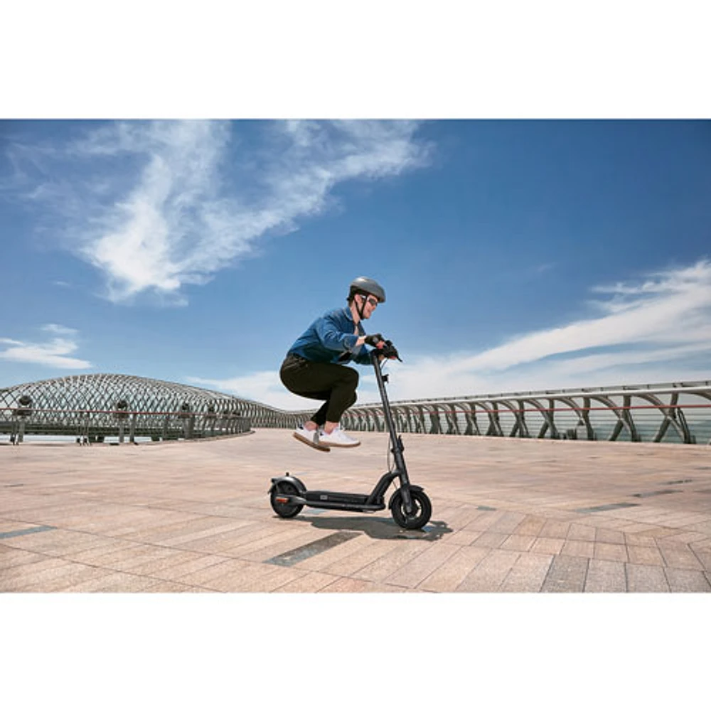 Navee N65i Electric Scooter (1000W Motor / 65km Range / 40km/h Top Speed) - Black