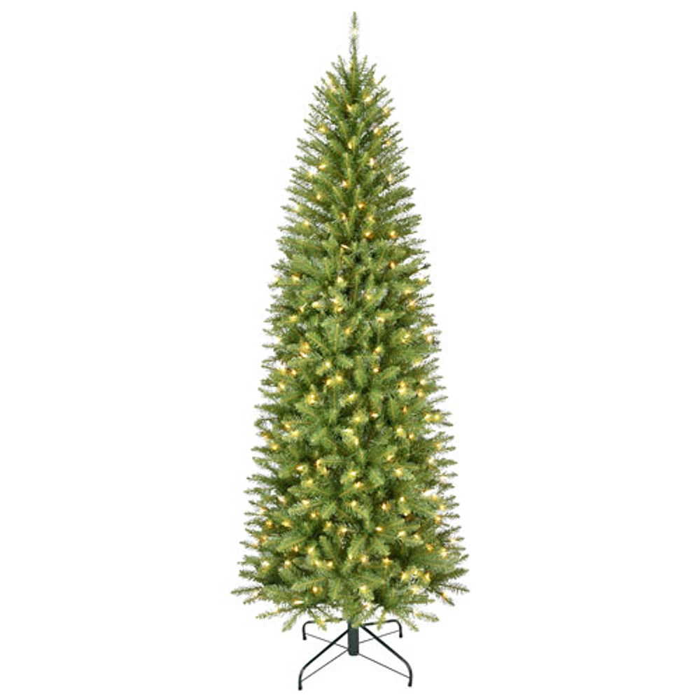 Arbre de Noël mince de 7 pi avec lumières de Puleo (301-KEPSL-70C3-CUL) - Épinette Keyport