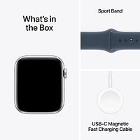 Apple Watch SE (GPS + cellulaire) de 44 mm avec boîtier en aluminium argenté et bracelet sport bleu tempête par Koodo - Moyen/Grand - Paiement Balance mensuel