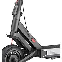 Navee S40 Electric Scooter (700W Motor / 40km Range / 32km/h Top Speed) - Black