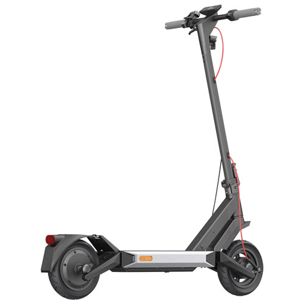 Navee S40 Electric Scooter (700W Motor / 40km Range / 32km/h Top Speed) - Black