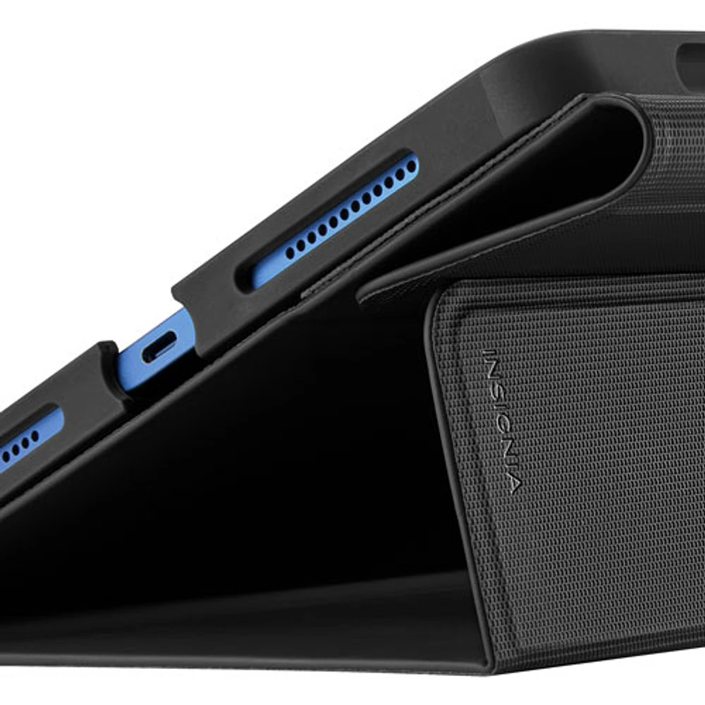 Étui folio d'Insignia pour la plupart des iPad, iPad Air et iPad Pro de 10,2 à 11 po - Noir - Exclusivité Best Buy