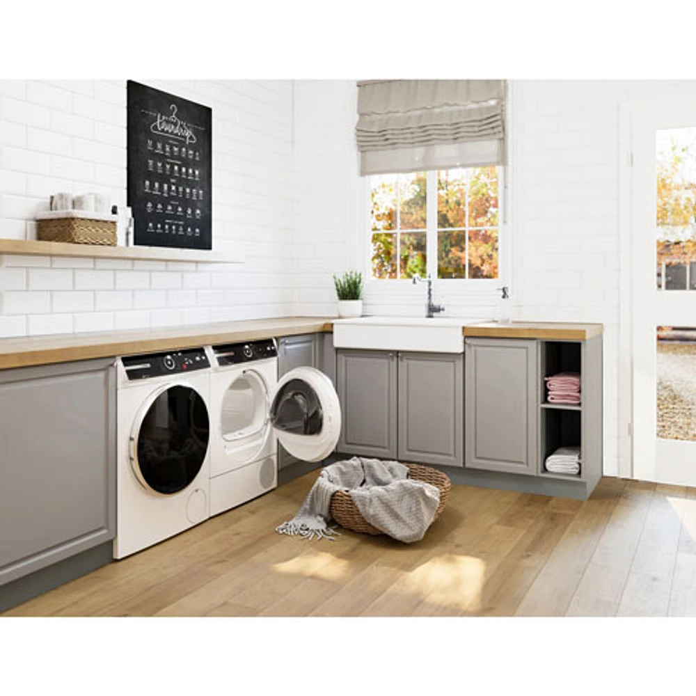 Bosch 500 Series 2.4 Cu. Ft. High Efficiency Compact Front Load Washer (WGB24600UC) - White