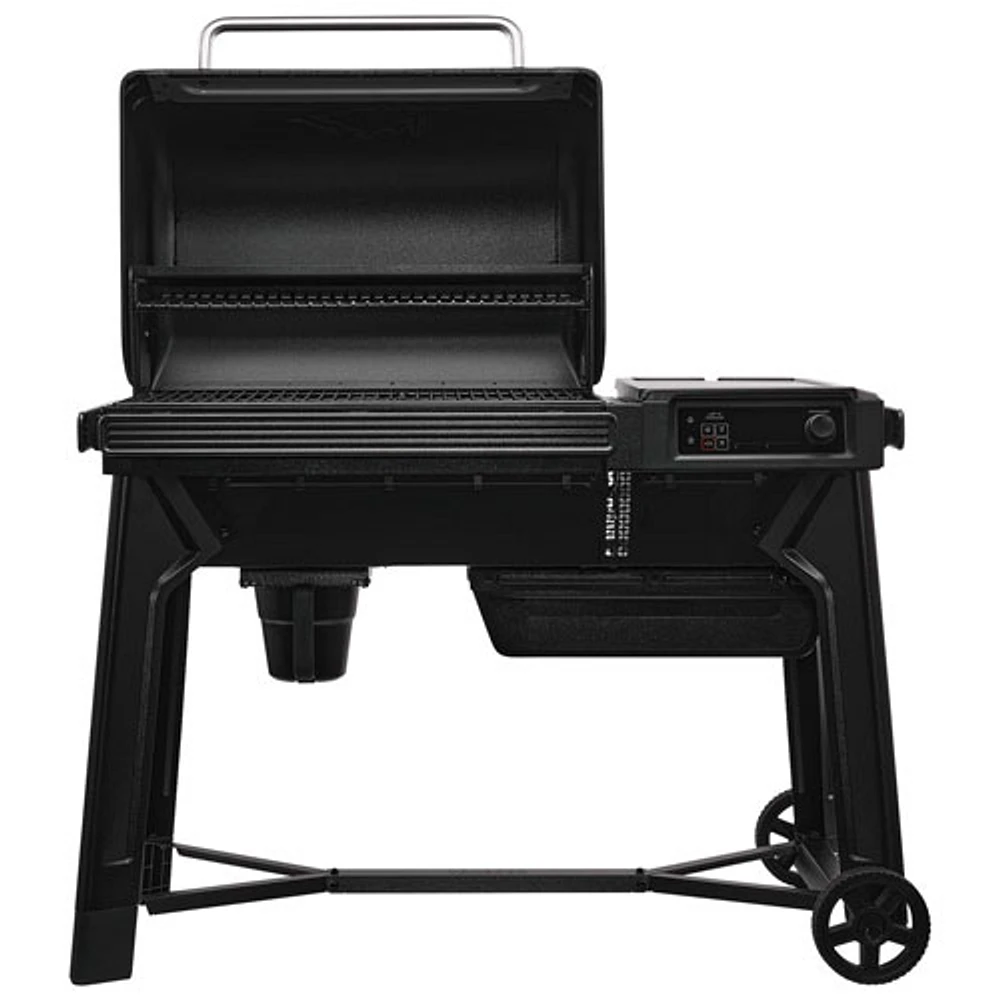 Traeger Woodridge Wood Pellet Grill & Smoker - Black