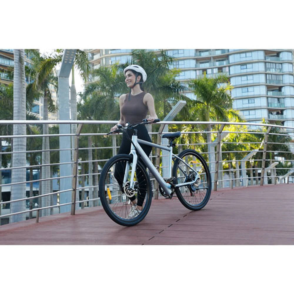 Blutron EB570 Electric Commuter Bike (350W Motor / Up to 50km Battery Range / 32km/h Top Speed) - Azure Blue - Only at Best Buy