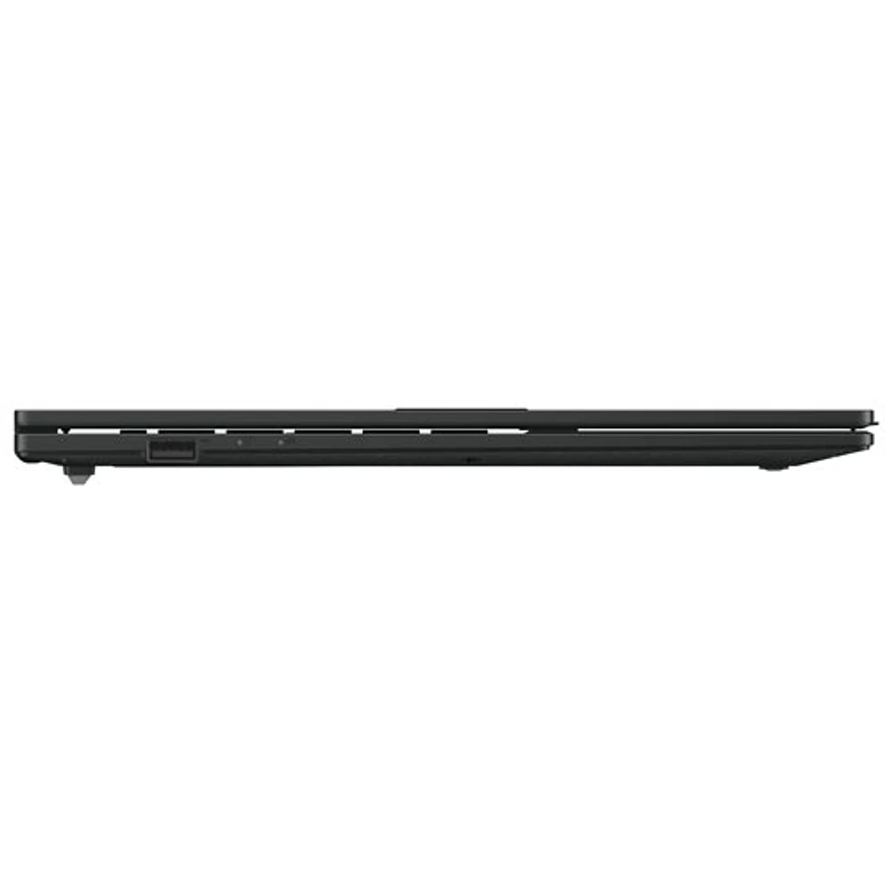 Portable 15,6 po VivoBook Go 15 d'ASUS - Noir mixte (Ryzen 5 7520U d'AMD/RAM 8 Go/SSD 512 Go/Windows 11)