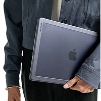 Incase Edge Hard Shell Case for MacBook Pro 16" (2023) - Black