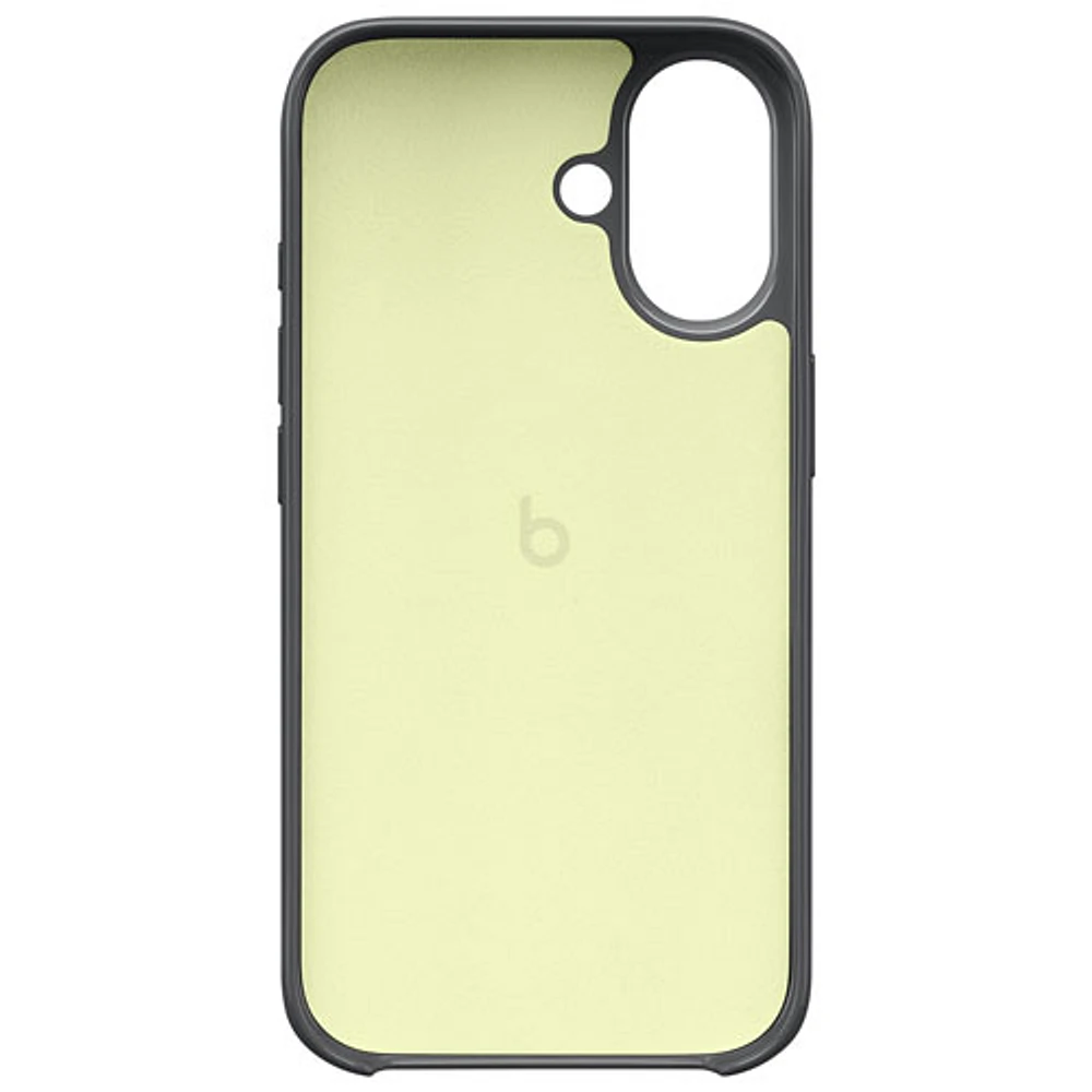 Beats Fitted Hard Shell Case with MagSafe for iPhone 16